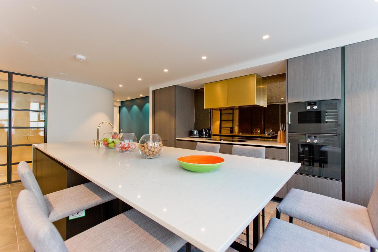 Appartement Luxury Royalty Mews à Londres Extérieur photo